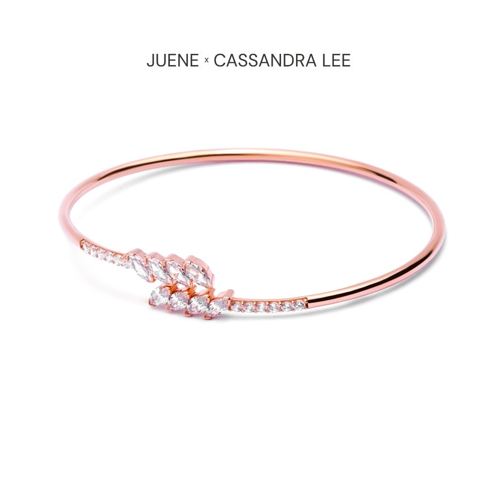 Gelang Emas 7k - Treasure Gold Bangle - Juene x Cassandra Lee Enchanted Collection - Juene Jewelry - Juene