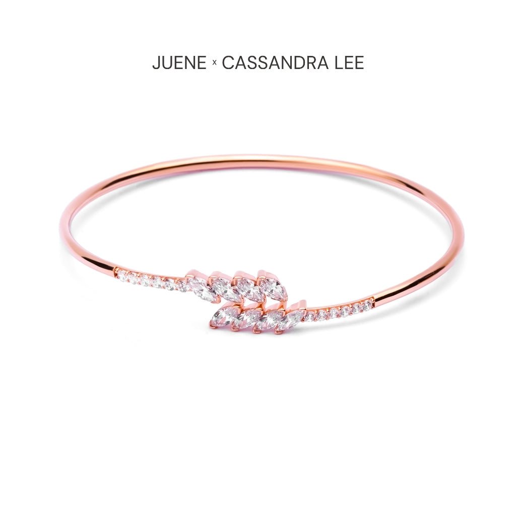 Gelang Emas 7k - Treasure Gold Bangle - Juene x Cassandra Lee Enchanted Collection - Juene Jewelry - Juene