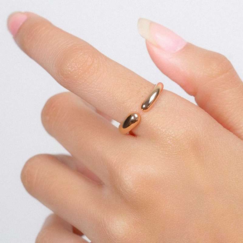 Cincin Emas 7k - Blaze Gold Ring - Luxia Collection - Juene Jewelry